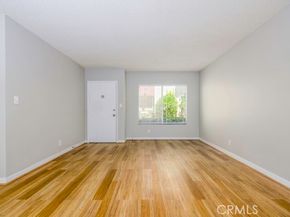 430 Chestnut Avenue 101, Long Beach CA 90802