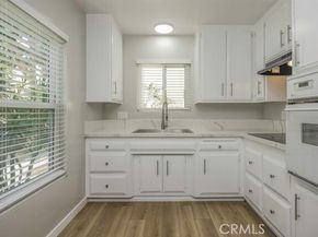 430 Chestnut Avenue 101, Long Beach CA 90802