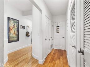 10626 Valley Spring 103, Toluca Lake (los Angeles) CA 91602