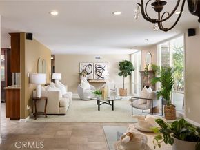 1032 Saint John Place, Tustin CA 92705