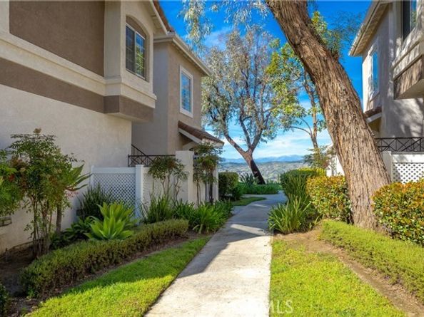 8047 E Sandstone Drive, Anaheim CA 92808