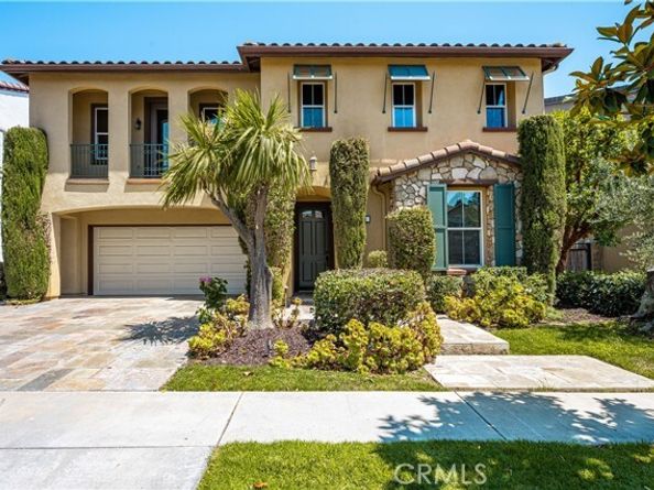 6 Thorn Hill, Irvine CA 92602