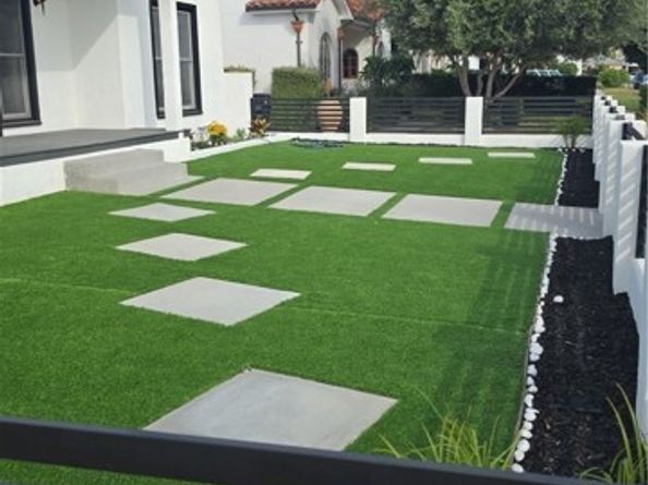 2849 12th, Los Angeles CA 90018