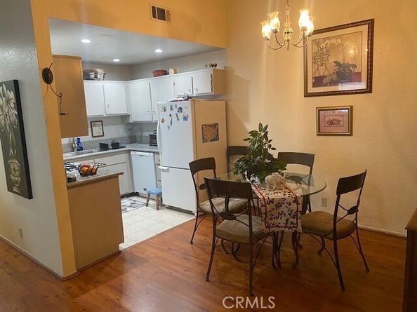 1432 227th 11, Torrance CA 90501