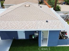 8118 Gentry Avenue, North Hollywood (los Angeles) CA 91605