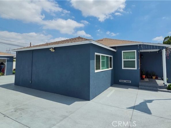 8118 Gentry Avenue, North Hollywood (los Angeles) CA 91605