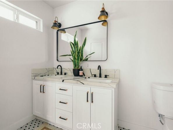 1356 Saint Louis Avenue, Long Beach CA 90804