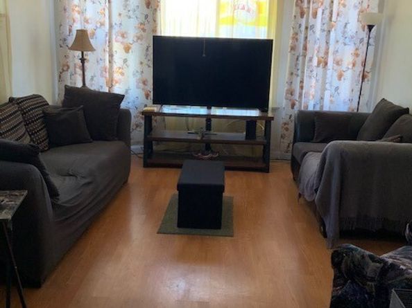 2128 Michigan, Los Angeles CA 90033