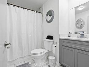 26051 Vermont Avenue 107C, Harbor City (los Angeles) CA 90710