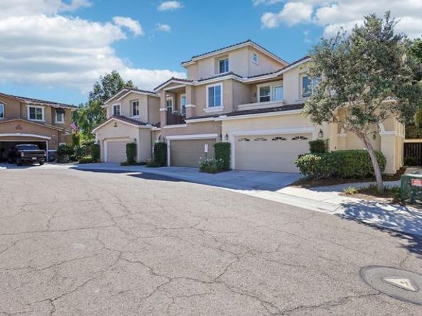 6977 Brass Pl, Carlsbad CA 92009