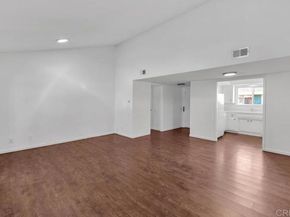 3760 Vista Campana 76, Oceanside CA 92057