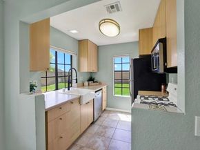 13315 Caminto Ciera 139, San Diego CA 92129