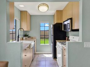 13315 Caminto Ciera 139, San Diego CA 92129