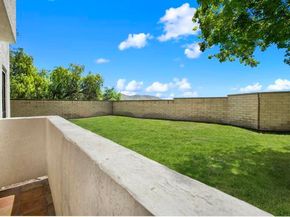 13315 Caminto Ciera 139, San Diego CA 92129