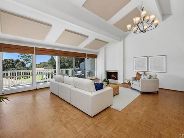 2020 Caminito Circulo Sur, La Jolla (san Diego) CA 92037