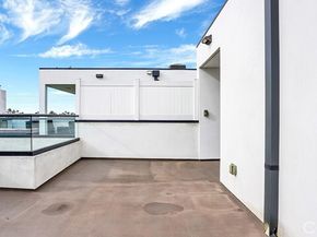 741 N Gramercy, Los Angeles CA 90038