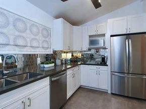 7824 Tujunga Avenue, North Hollywood (los Angeles) CA 91605