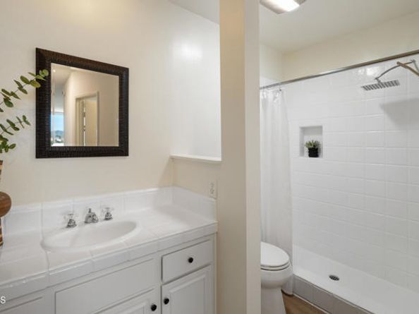 2385 Roscomare Road F8, Los Angeles CA 90077