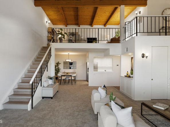 2385 Roscomare Road F8, Los Angeles CA 90077