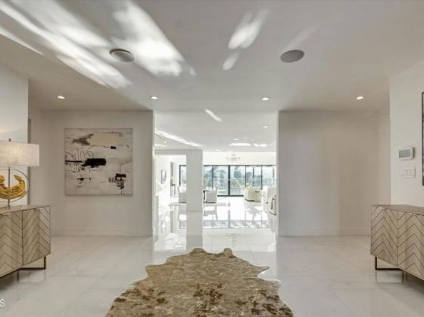 4423 Bergamo Drive, Encino (los Angeles) CA 91436