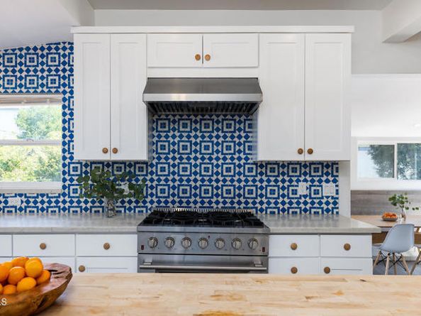 135 S Ave 53, Highland Park (los Angeles) CA 90042