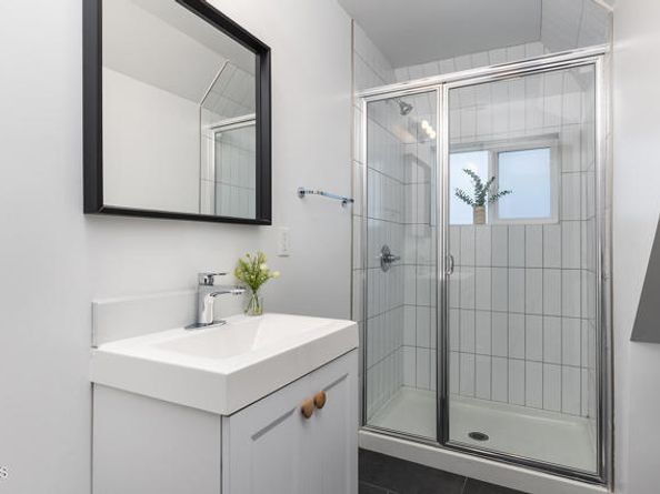 135 S Ave 53, Highland Park (los Angeles) CA 90042