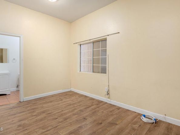 5321 Denker Avenue, Los Angeles CA 90062