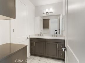 1901 Aliso Canyon Drive, Lake Forest (el Toro) CA 92610