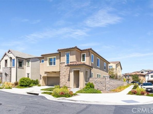 1901 Aliso Canyon Drive, Lake Forest (el Toro) CA 92610