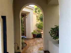 9 Sunningdale, Laguna Hills CA 92679