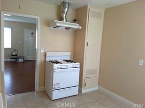 1375 N Sunflower Avenue, Covina CA 91724