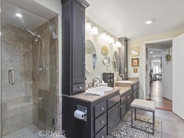 10409 Riverside Drive 204, Toluca Lake (los Angeles) CA 91602