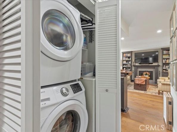 10409 Riverside Drive 204, Toluca Lake (los Angeles) CA 91602