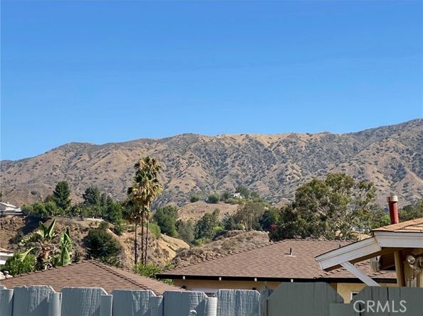11009 Quill Avenue, Sunland (los Angeles) CA 91040