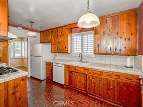 11009 Quill Avenue, Sunland (los Angeles) CA 91040
