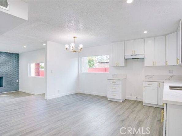 6104 Costello Avenue, Los Angeles CA 91401