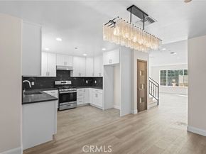 14957 Victory Boulevard 101, Van Nuys (los Angeles) CA 91411