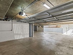 14957 Victory Boulevard 101, Van Nuys (los Angeles) CA 91411