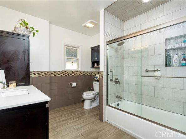 16040 Parthenia, North Hills (los Angeles) CA 91343