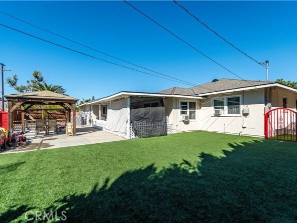 16040 Parthenia, North Hills (los Angeles) CA 91343