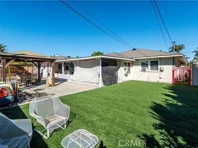 16040 Parthenia, North Hills (los Angeles) CA 91343