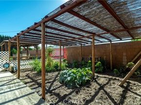 16040 Parthenia, North Hills (los Angeles) CA 91343
