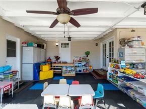 16040 Parthenia, North Hills (los Angeles) CA 91343