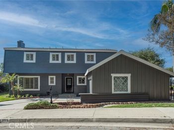 3025 Hollywell Place
