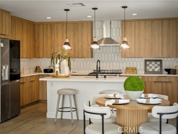 3927 Welland Avenue, Los Angeles CA 90008