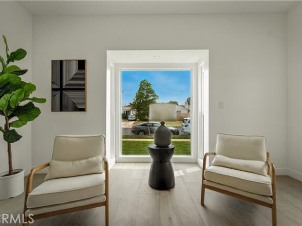 3927 Welland Avenue, Los Angeles CA 90008