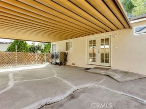 3055 Sycamore Avenue, La Crescenta CA 91214