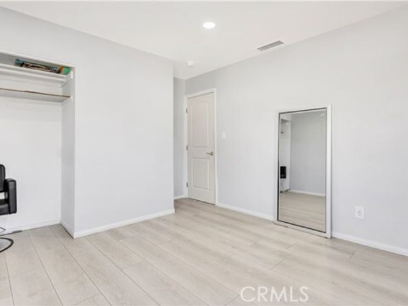 11200 Amestoy, Granada Hills (los Angeles) CA 91344