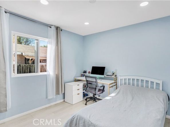 11200 Amestoy, Granada Hills (los Angeles) CA 91344