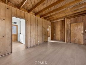 3740 4th, La Crescenta CA 91214